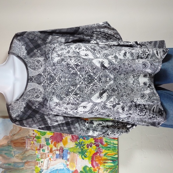 Unity World Wear Hi-Low Print Top - Picture 1 of 5